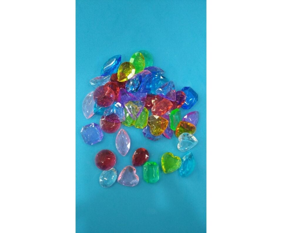 PLASTİK RENKLİ TAŞ KRİSTAL